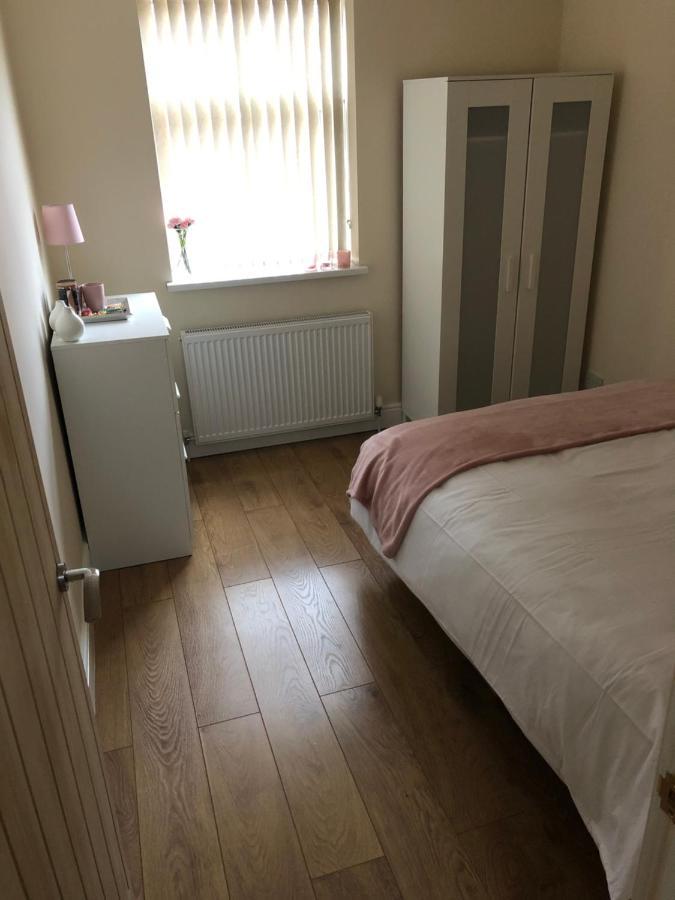 Big Room Rusholme With Tv And Private Bathroom-Parking&Wifi Manchester Exteriér fotografie