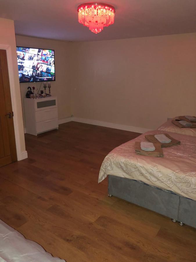 Big Room Rusholme With Tv And Private Bathroom-Parking&Wifi Manchester Exteriér fotografie