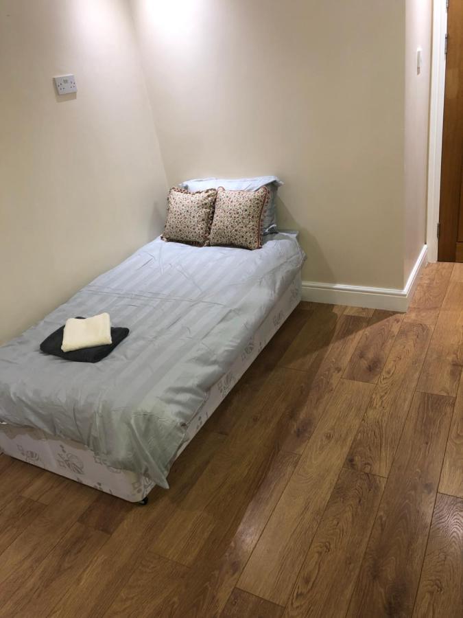 Big Room Rusholme With Tv And Private Bathroom-Parking&Wifi Manchester Exteriér fotografie