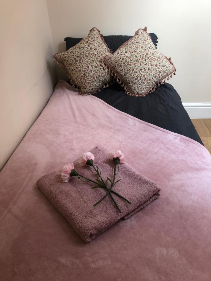 Big Room Rusholme With Tv And Private Bathroom-Parking&Wifi Manchester Exteriér fotografie