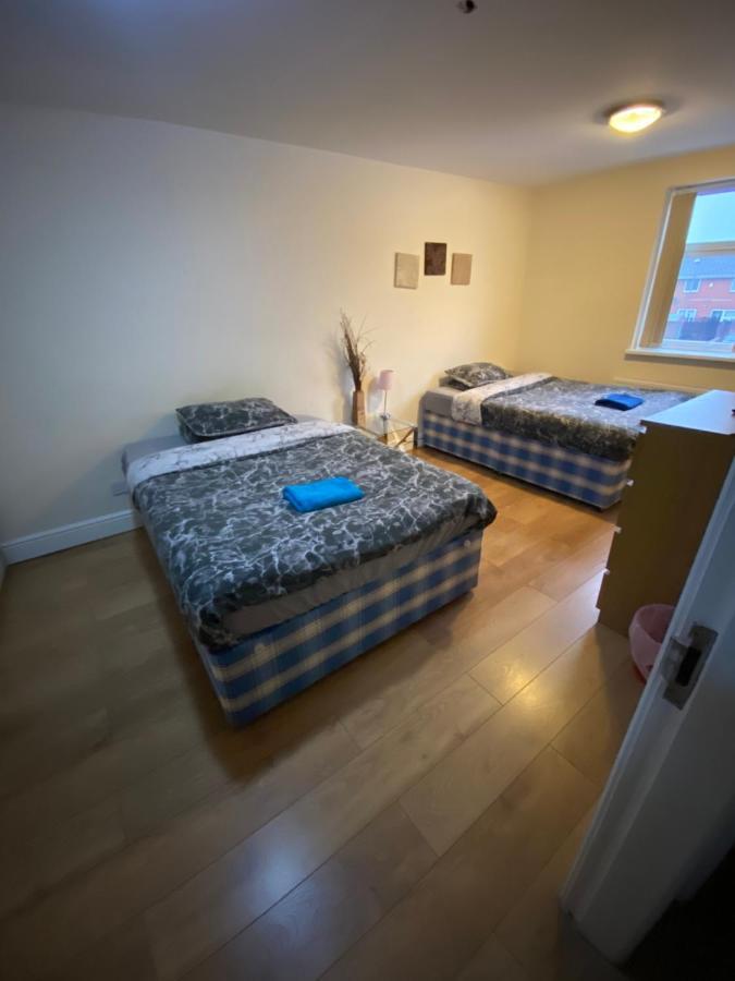 Big Room Rusholme With Tv And Private Bathroom-Parking&Wifi Manchester Exteriér fotografie